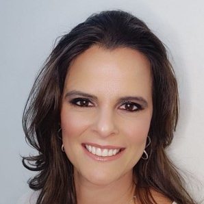 Dra. Maria Clara Drummond Soares Moura